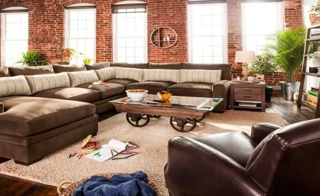 Sectional Sofa With Chaise