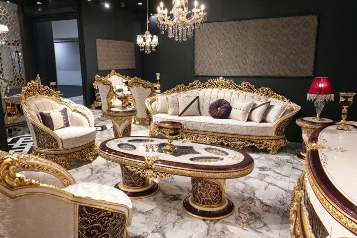 Luxurious Sofa Set