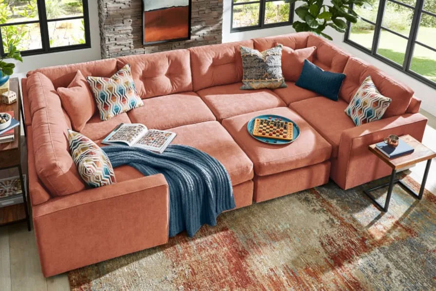 Sectional Sofa With Chaise